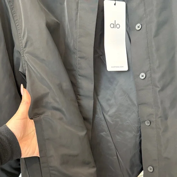 ALO Socialite Shacket in Black Lightweight Jacket NWT XS - Picture 15 of 16